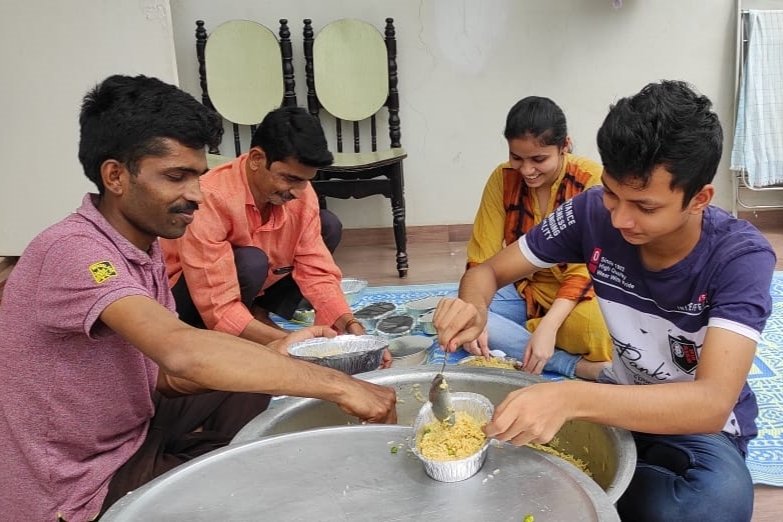 Food donation drive at CPR Hospital, Kolhapur (17 June 2021)